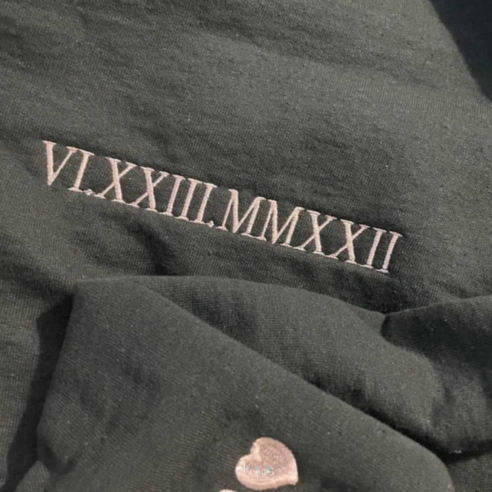 Customized Embroidered Roman Numerals Crewneck Sweatshirt Gift for Couple