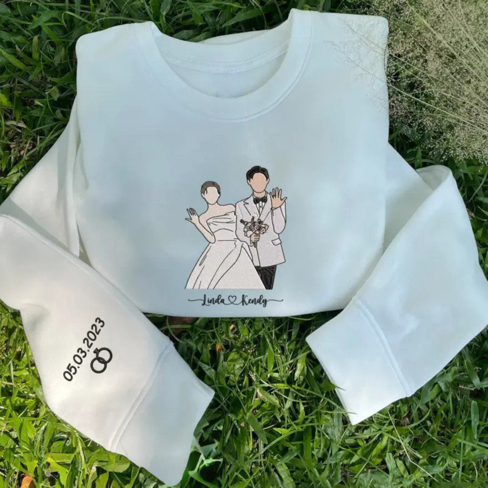 Personalized Couple Sweatshirt Embroidered Portrait Photo Sweatshirt Unique Gift for Wedding & Anniversary
