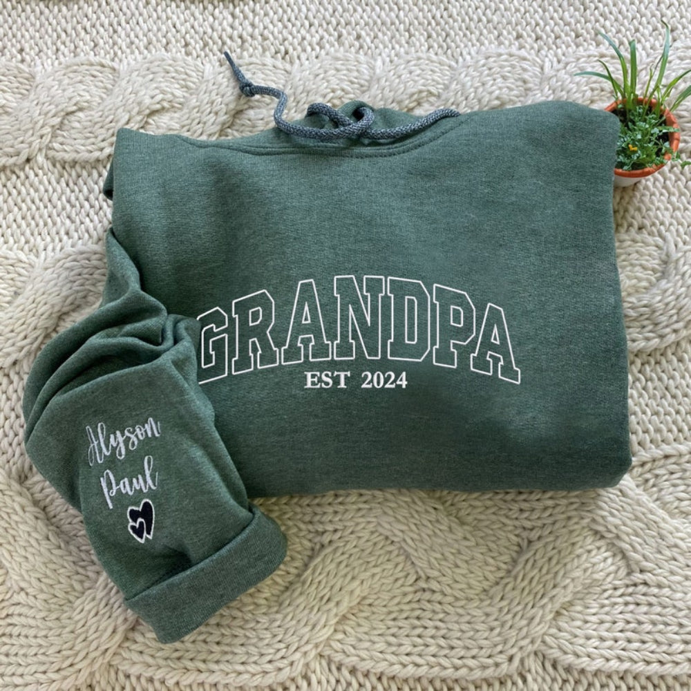 Personalized Papa Sweatshirt Embroidered Dad with Kids Name Sweatshirt Custom Gift for Father's Day